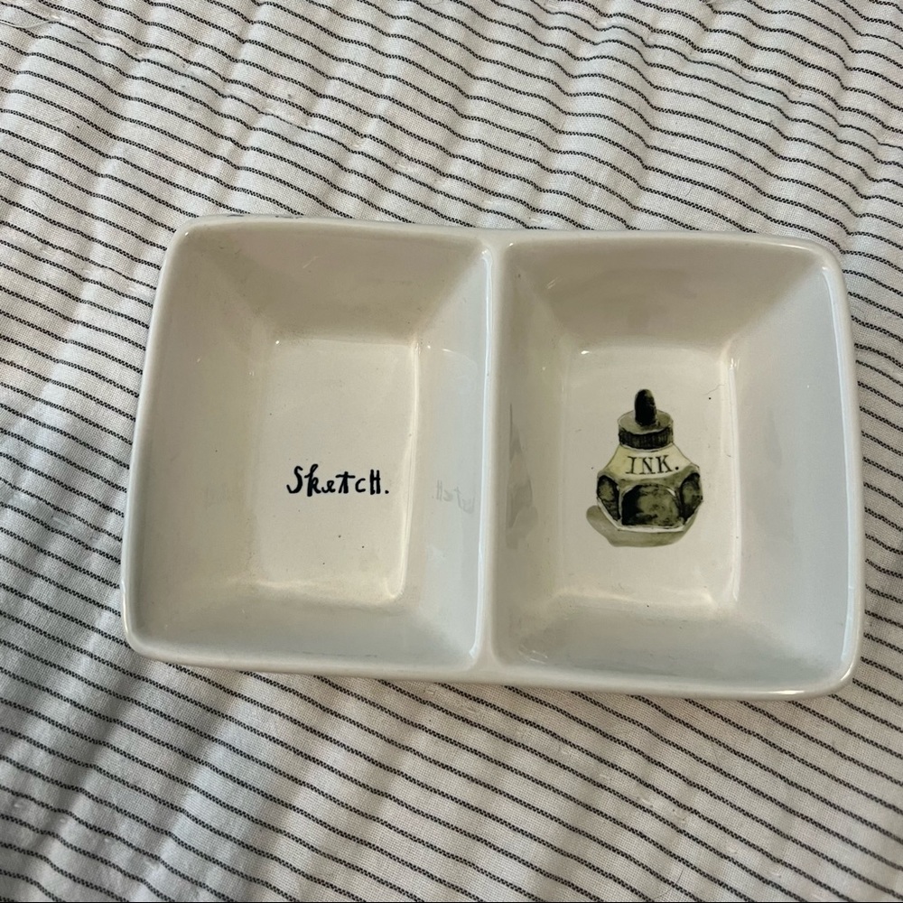Rae Dunn Ceramic Catchall